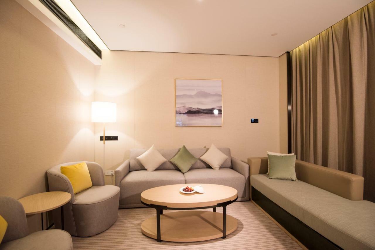 Virtuous World Hotel Foshan Exterior foto