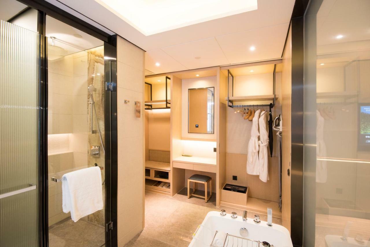 Virtuous World Hotel Foshan Exterior foto