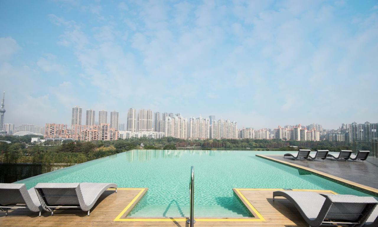 Virtuous World Hotel Foshan Exterior foto
